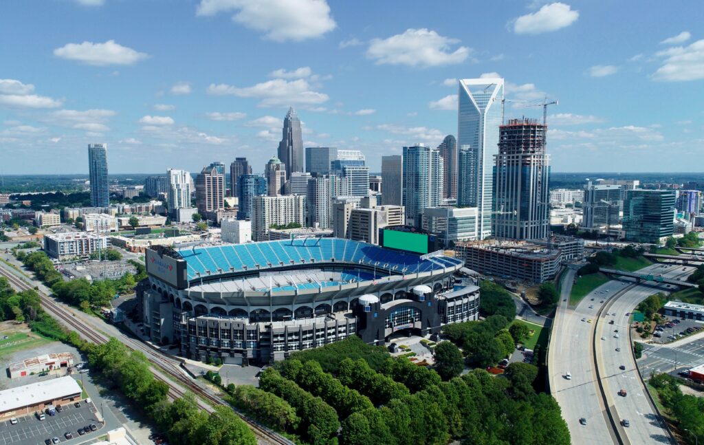 Uptown Charlotte skyline representing executive function optimization and ADHD medication management (Adderall, Vyvanse) for professionals in Mecklenburg County